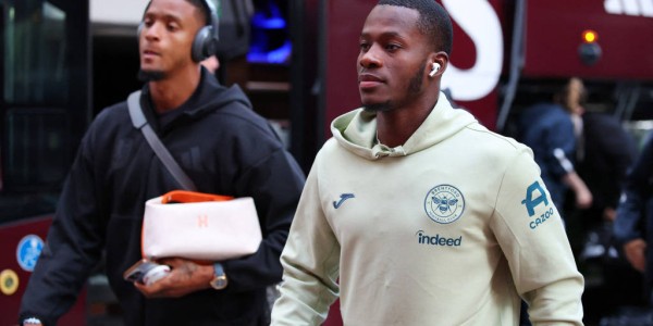 英格兰联赛杯第3轮：阿斯顿维拉点球大战2-4不敌布伦特福德
        
    英格兰联赛杯第3轮：阿斯顿维拉点球大战2-4不敌布伦特福德