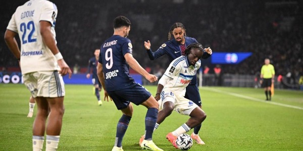 不在于斯特拉斯堡太优秀，只因欧塞尔太萎靡，今晚这场法甲有说法