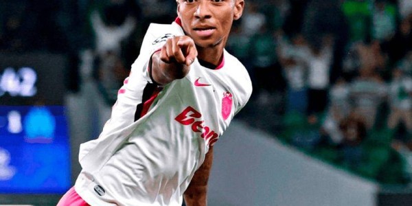 2-1！0-0！欧冠乱了，三大强队翻车，法甲第一遭绝杀，热刺拿1分